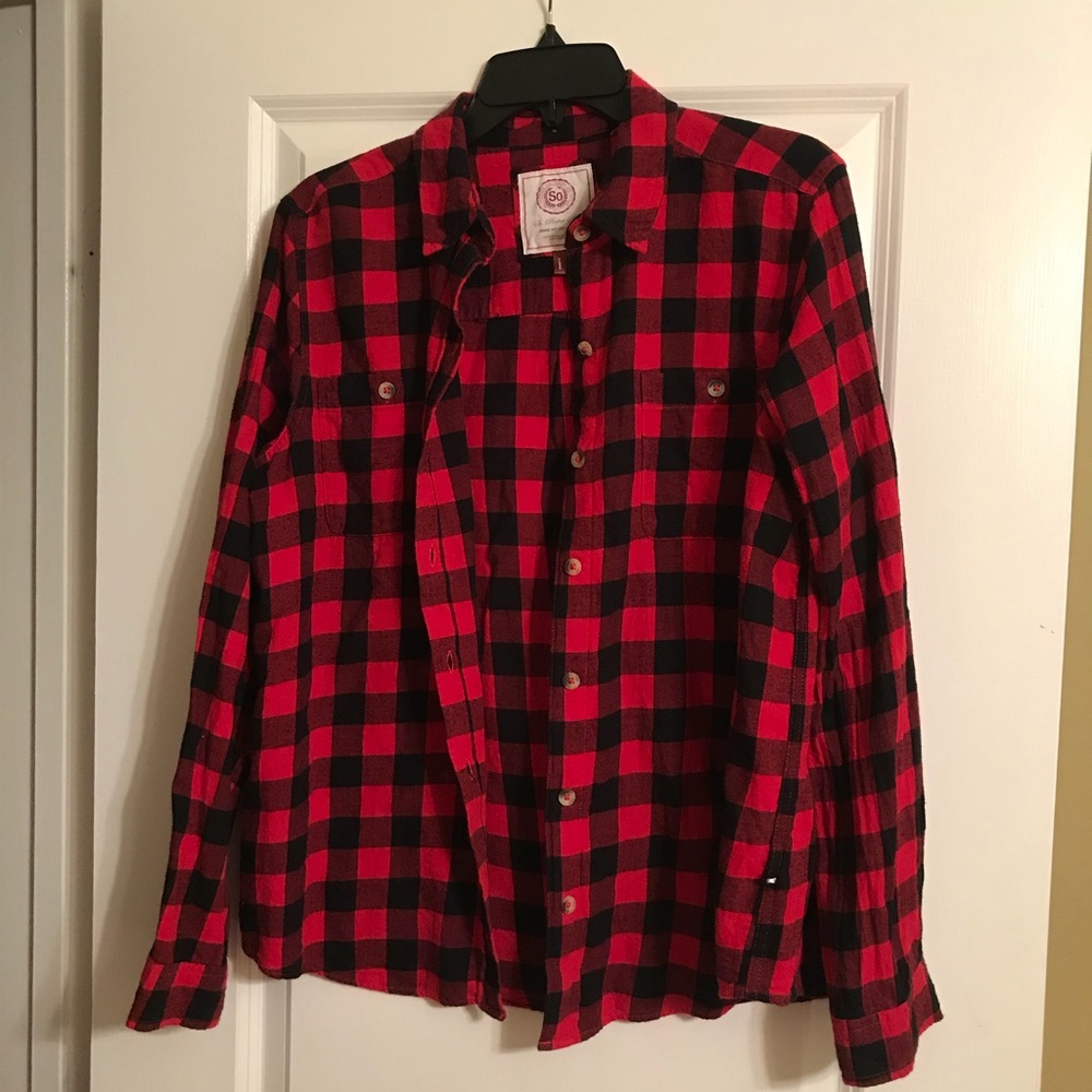Checkered women’s shirt